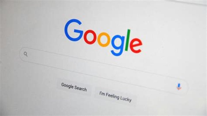 Check your Google NOW someone might be watching everything you do