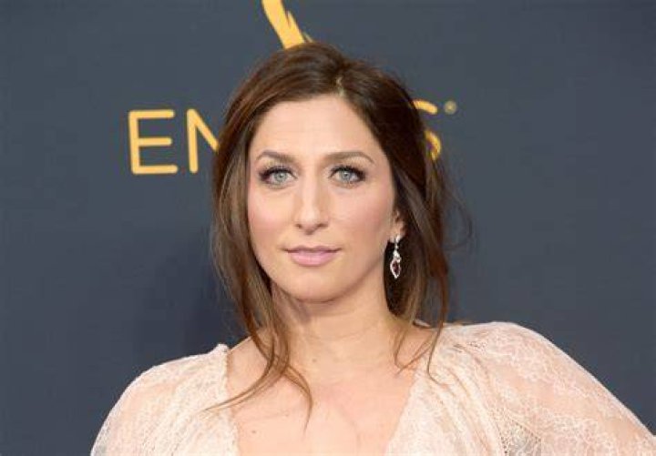 Chelsea Peretti BULB