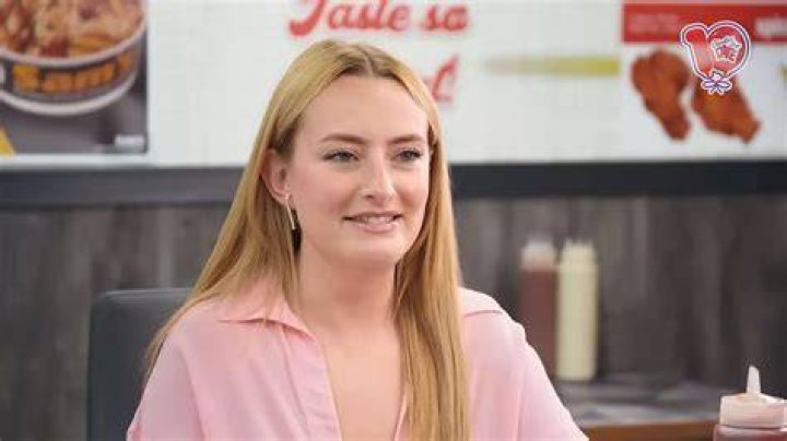 Chicken Shop Date&rsquo;s Amelia Dimoldenberg Shares Glimpse Into