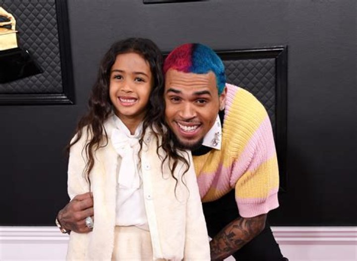 Chris Brown & Daughter Royalty on the 2015 Billboard Music Awards Red