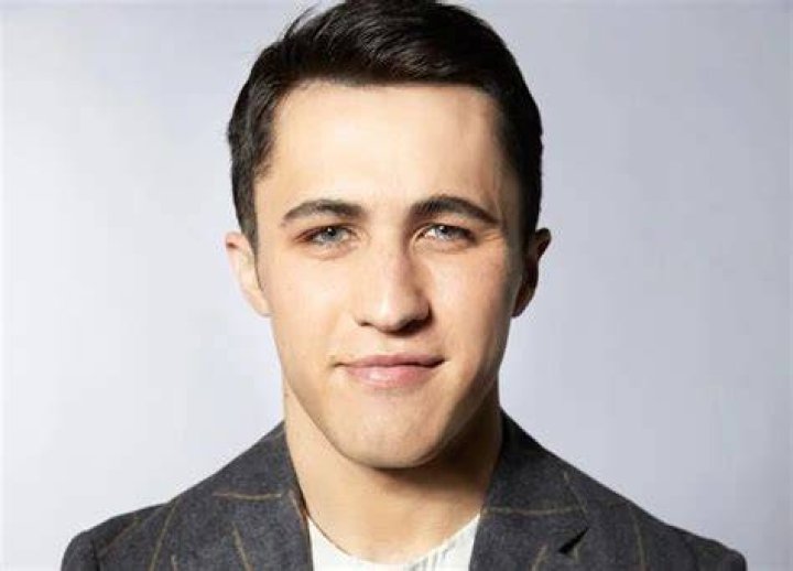 Chris Olsen Bio, Facts, Family Life, Career