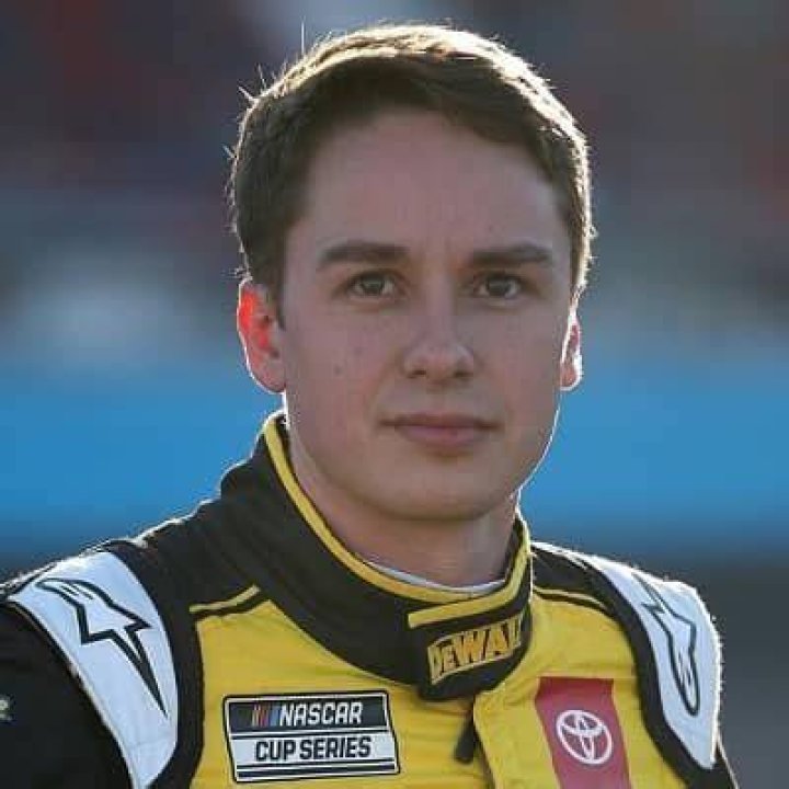 Christopher Bell Bio, Age, Net Worth, Single, Nationality, Facts