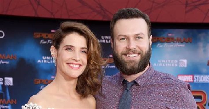 Cobie Smulders Gushes Over Husband Taran Killam