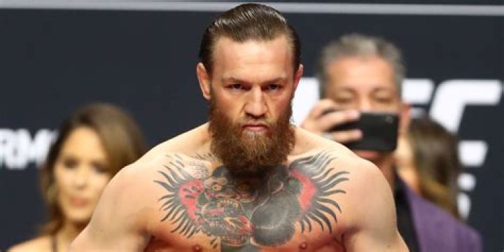 Conor McGregor brings Dustin Poirier&rsquo;s wife into UFC 264 drama in low blow