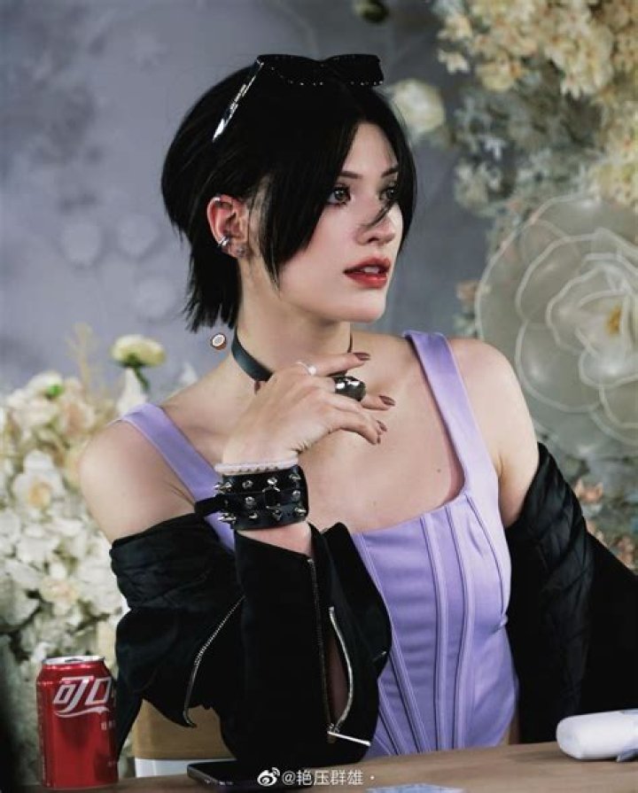 coser.karina on ig in 2023