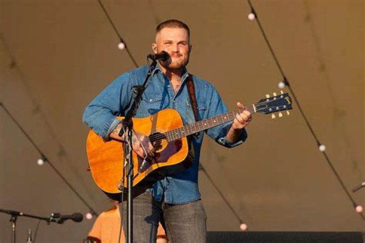 Country Star Zach Bryan Singer's Age, Family Details, Hometown J14