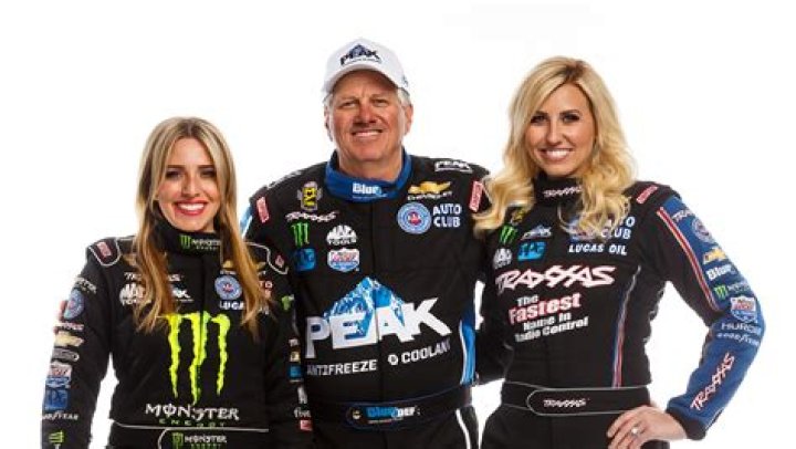Courtney Force teaches dad Twitter before John Force schools her on track