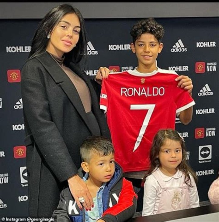 Cristiano Ronaldo&rsquo;s dad predicted he would be best in world before he