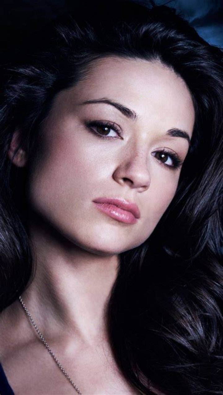 Crystal Reed Crystal Reed Wallpaper (32955790) Fanpop