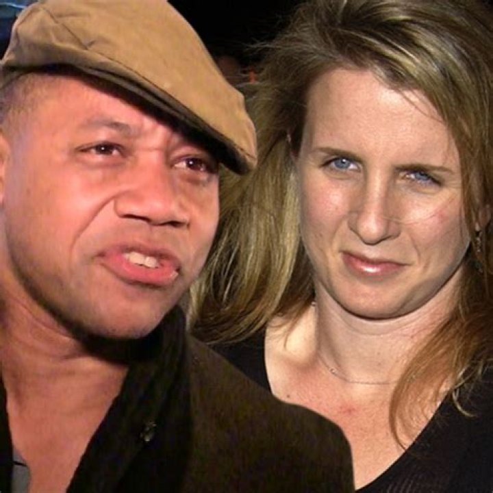 Cuba Gooding Jr. Files for Divorce From His Wife Sara Kapfer After 22