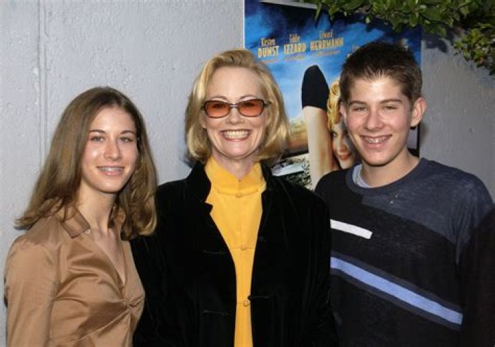 Cybill Shepherd Parents Meet Patty Shepherd and William Jennings