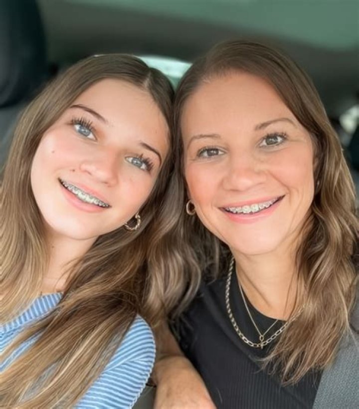 Danielle Busby's Weight Gain Did The OutDaughtered Star Have Plastic
