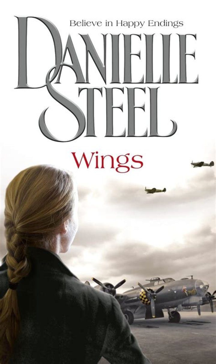 Danielle Steel Wings in 2020 Romantic books, Horror books, Great
