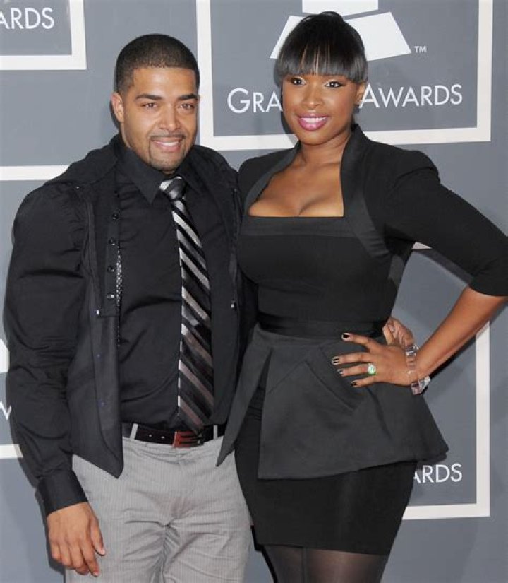 David Otunga auctions off ex Jennifer Hudson's engagement ring