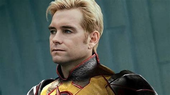 DCEU Fan Art Casts Homelander's Antony Starr as a Perfect ReverseFlash