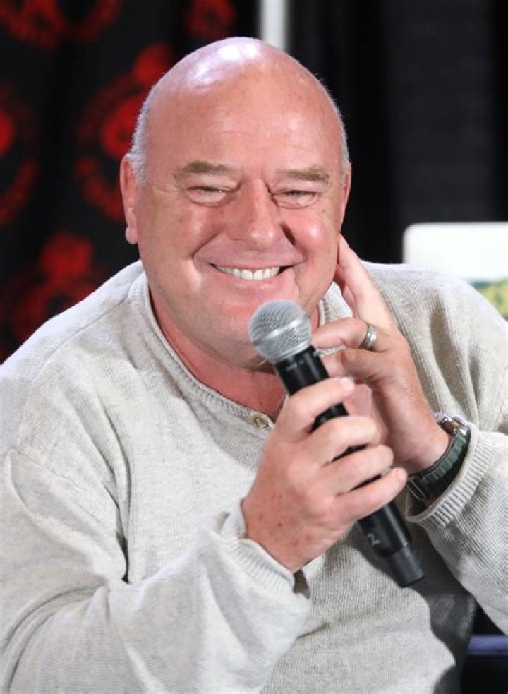 Dean Norris Picture 18 The 20th Annual Screen Actors Guild Awards