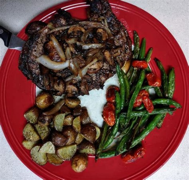 Delmonico Ribeye 16oz, Roasted New Potatoes, Blistered Green Beans and