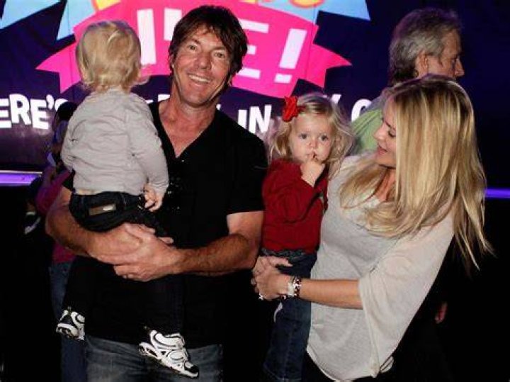 DENNIS QUAID AND TWINS THOMAS AND ZOE Stars With Twins! Us Weekly