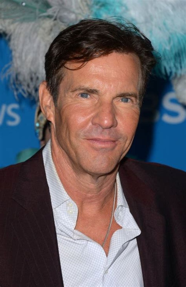 Dennis Quaid House Actor Buys Palisades Mansion For ExWife & Kids