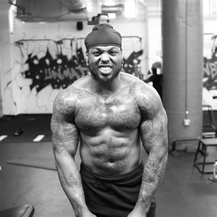 Derrick Henry Diet Plan and Workout Routine (June 2024) Tikkay Khan