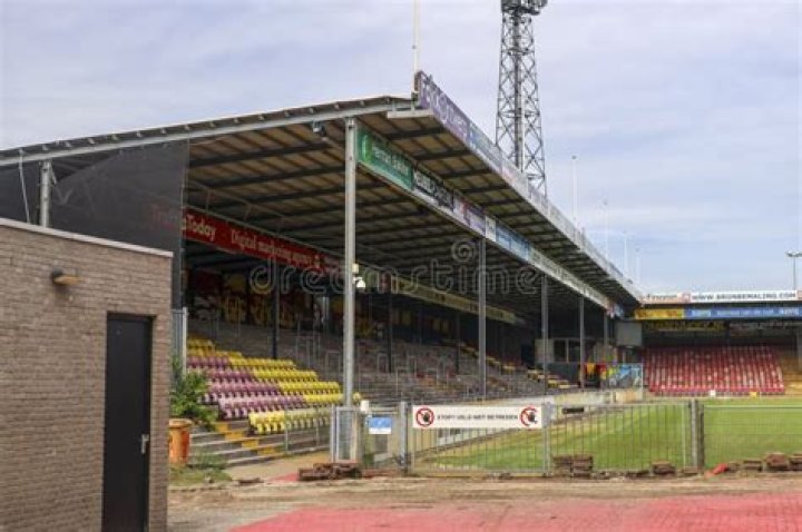 DEVENTER, Stadium De Adelaarshorst, 22092021 , season 2021 / 2022