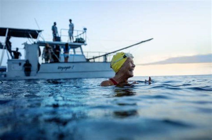 Diana Nyad Completes 110mile Cuba to Florida Swim; Breaks Record at 64