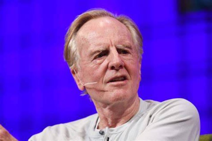 Did John Sculley dream up the iPhone in 1984?