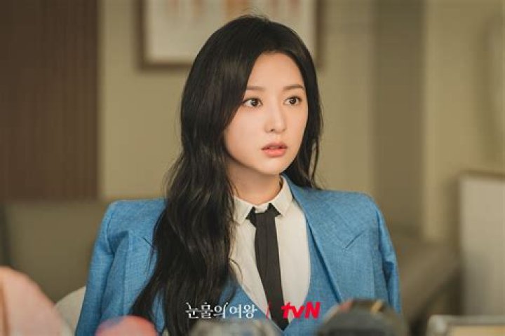 Did Kim Ji Won Undergone Plastic Surgery Full Transformation Journey