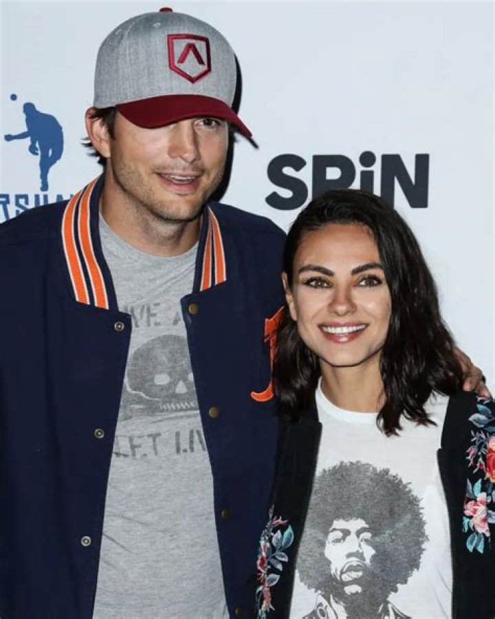 Did Mila Kunis Leave Ashton Kutcher &lsquo;Stewing&rsquo; About ExBoyfriend