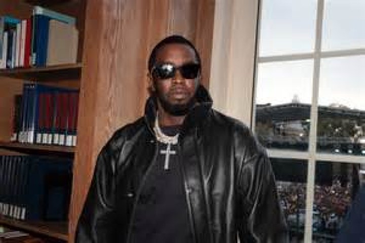 Diddy pledges 1 million to new Bronx charter school