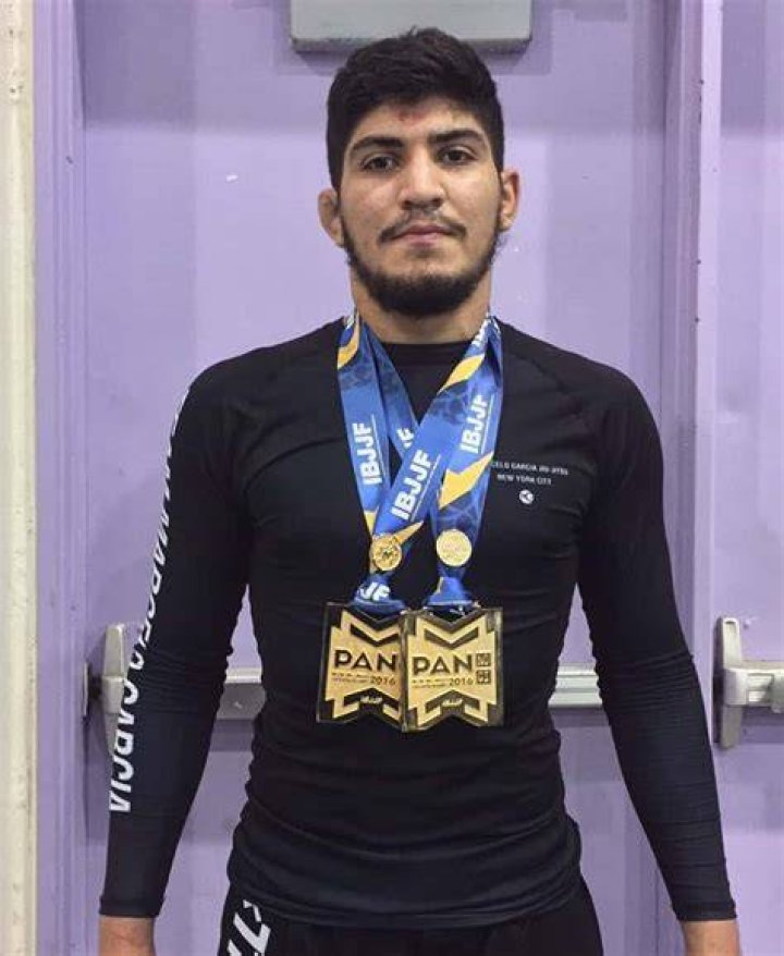 Dillon Danis Biography, Age, Wiki, Height, Weight, Girlfriend, Family & More