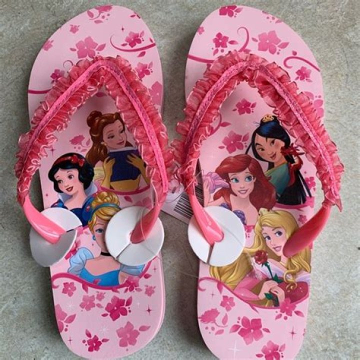 Disney Parks Princess Flip Flops en 2024