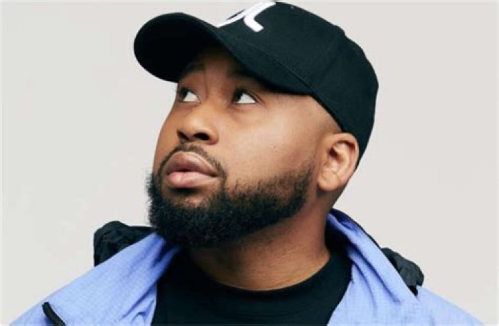 DJ Akademiks bio age, wiki, net worth, real name, girlfriend, YouTube