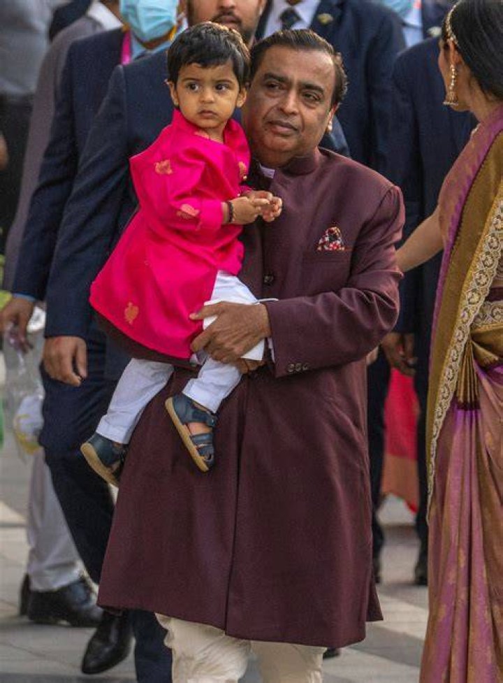 Does Mukesh Ambani really wear a modest US8,000 Rolex? Asia&rsquo;s richest