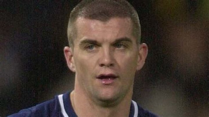Dominic Matteo undergoes surgery on brain tumour as Liverpool support