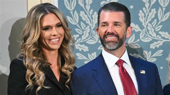 Donald Trump Jr.'s girlfriend shares racy Christmas pic