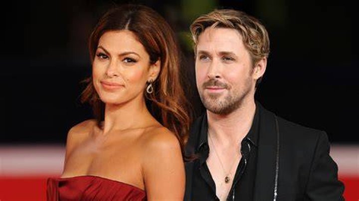 Donna Gosling Who is Ryan Gosling's mother? Bio, age, children, net worth