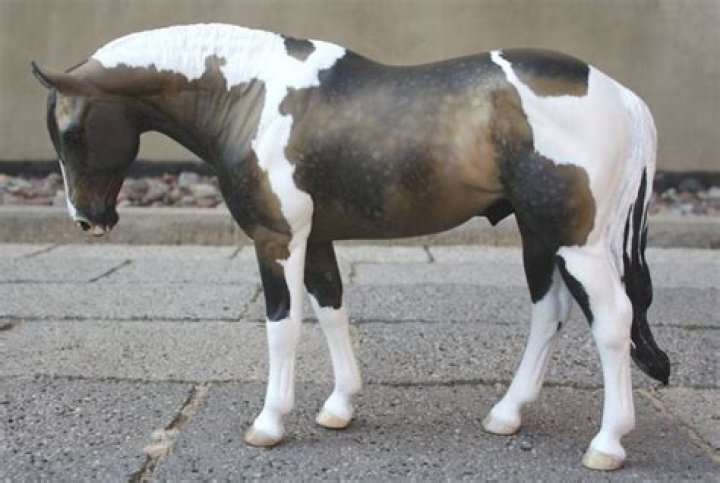 Dos Brio resin sculpted by Sheila Breyers, Horse Sculpture