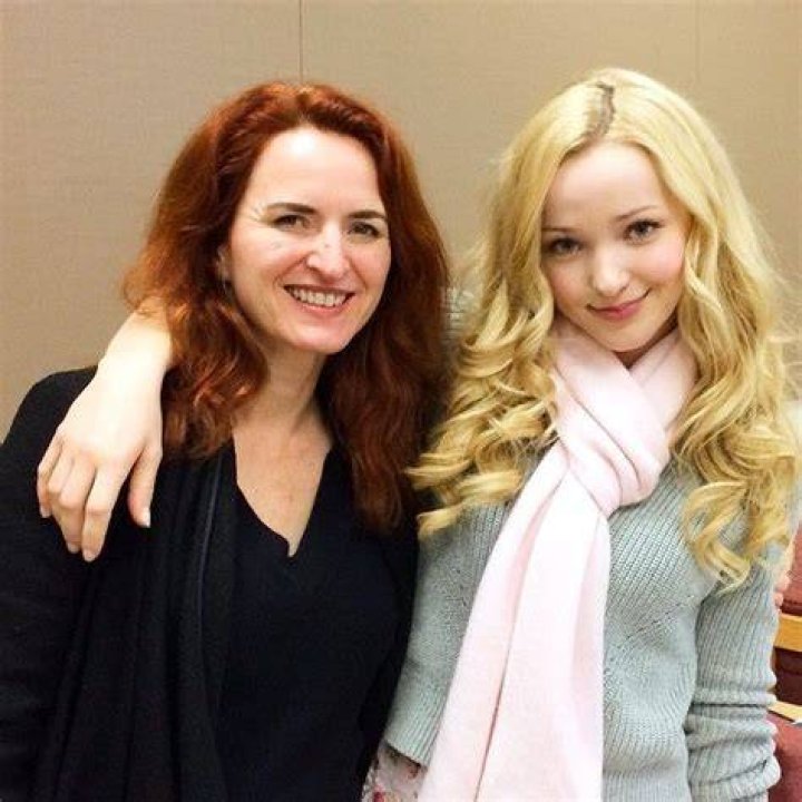 Dove and her mom Dove cameron style, Hairspray live, Dove cameron