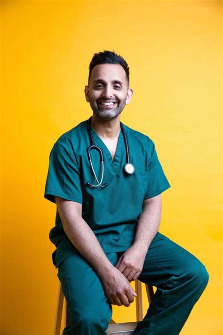 Dr Amir Khan