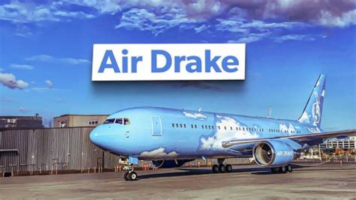Drake private jet