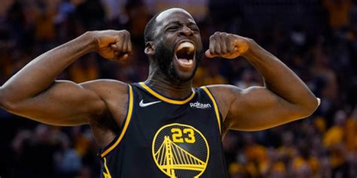 Draymond Green's wedding photos include Steph Curry, LeBron James