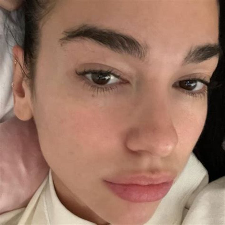 DUA LIPA on Twitter Lipa, Olive oil ice cream, Dua