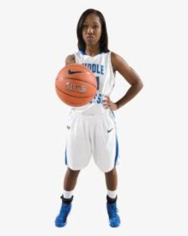 Ebony Rowe Tina Stewart Mtsu, HD Png Download kindpng