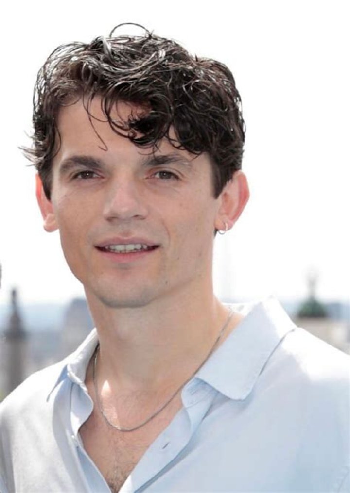 Edward Bluemel Height