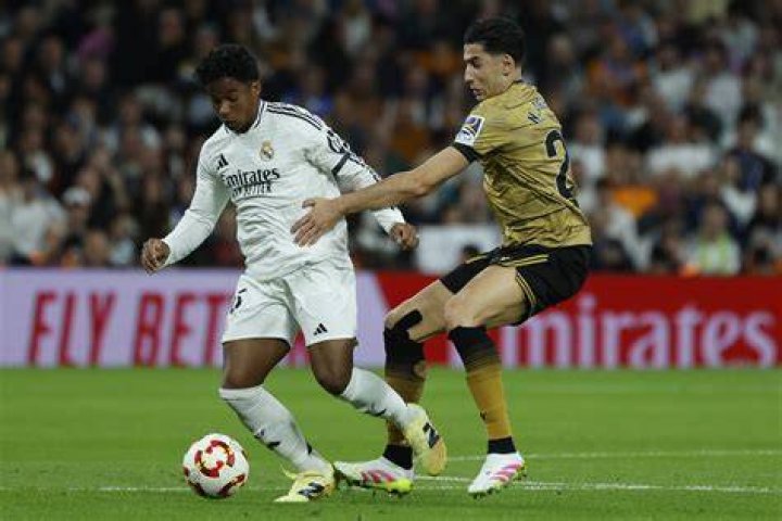 El delantero del Real Madrid Vinicius Junior, nombrado futbolista m&aacute;s