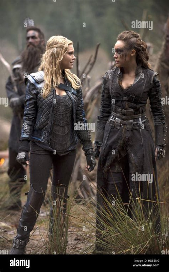 Eliza Taylor and Alycia DebnamCarey Inspirational Beauts Pinterest