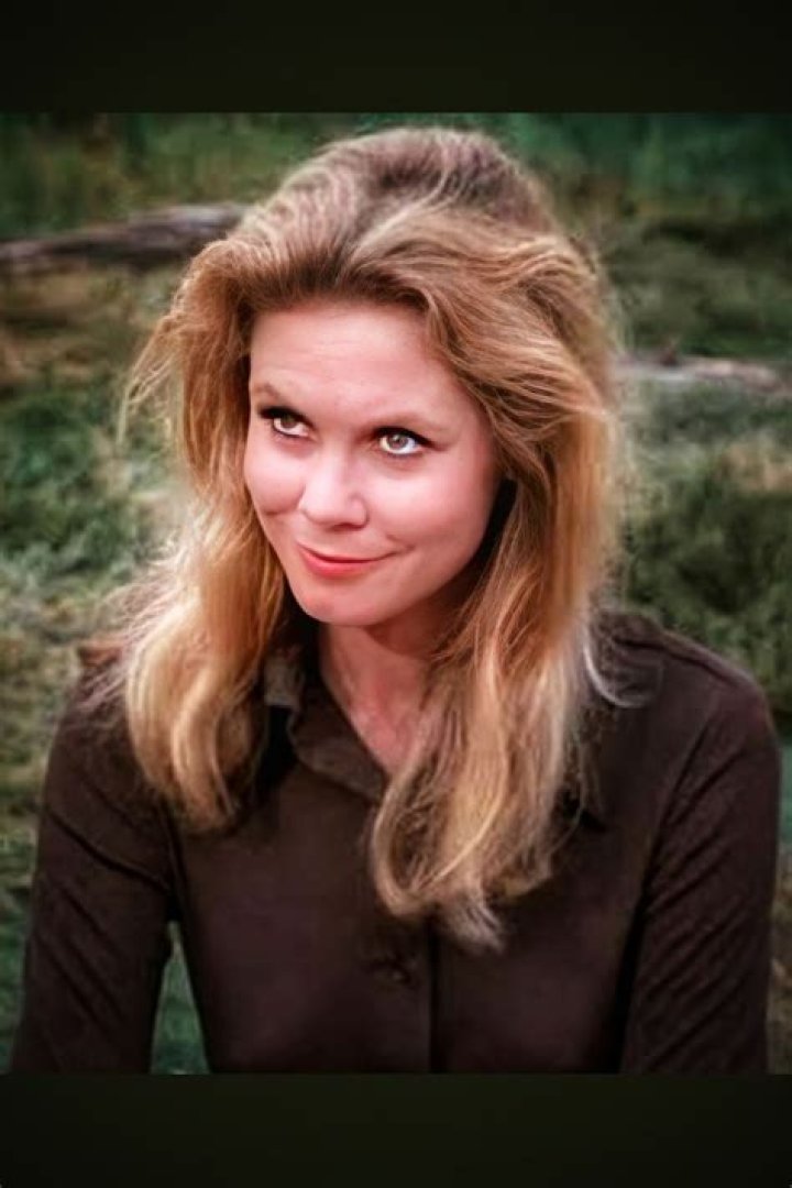 Elizabeth Montgomery Elizabeth montgomery, Bewitched elizabeth