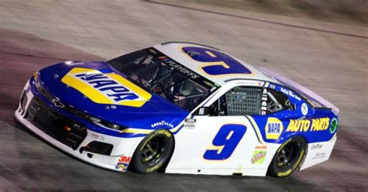 Elliott Advances to NASCAR Playoffs Round of 12 with SeventhPlace