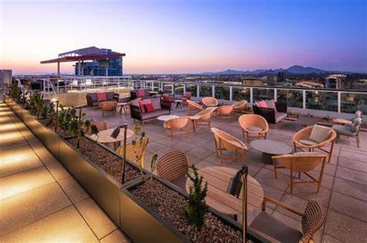 Ember Lounge Phoenix, AZ 3D Projection Mapping System &mdash; Lumenarius